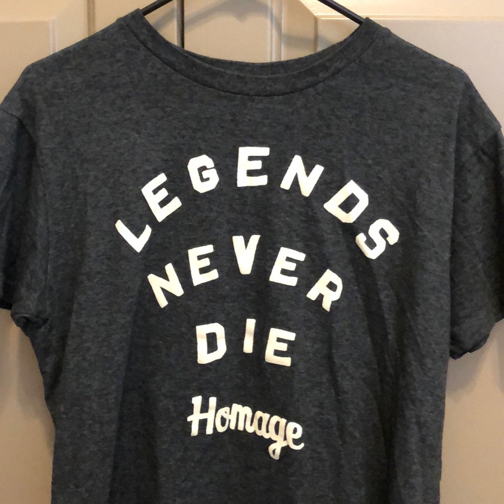 Men’s graphic tee